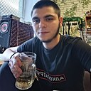 Али, 22 года