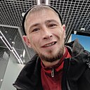 Альберт, 33 года