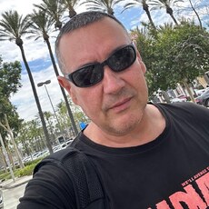 Фотография мужчины Viktor, 50 лет из г. Лодзь