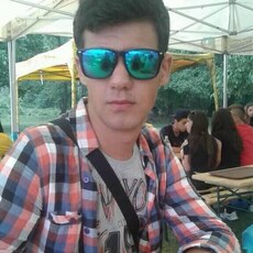 Фотография мужчины Ady Adelin, 24 года из г. Târgu Jiu