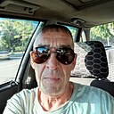 Юрий, 52 года