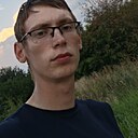 Денис, 21 год