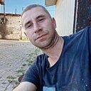 Саша, 32 года
