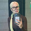 Юля, 24 года