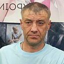 Незнакомец, 44 года
