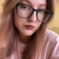 Полина, 18 из г. Петрозаводск.