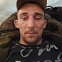Ден, 32 года