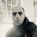 Artur, 33 года