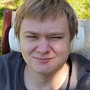 Миша, 18 лет