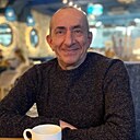 Миша, 52 года