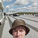 Эдик, 19 лет