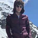 Максим, 24 года