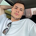 Денис, 23 года
