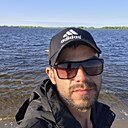 Али, 32 года
