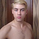 Максим, 21 год
