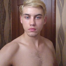 Фотография мужчины Максим, 21 год из г. Киев