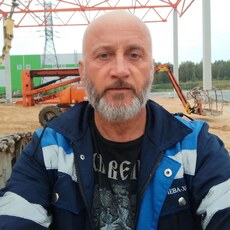Михаил, 64 из г. Санкт-Петербург.