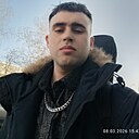 Максим, 22 года
