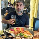 Али, 40 лет