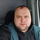 Саша, 32 года