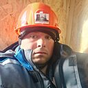 Макс, 32 года