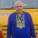 Vitalii, 61 год