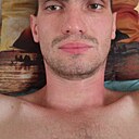Максим, 24 года