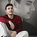 Мустафа, 24 года