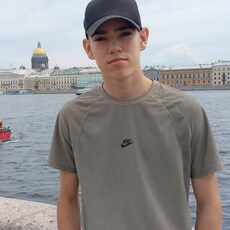 Фотография мужчины Влад, 20 лет из г. Нижний Тагил