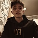 Роман, 23 года