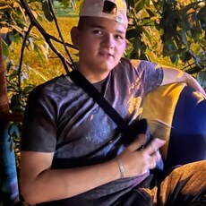 Фотография мужчины Данил, 18 лет из г. Строитель (Белгородская Обл)