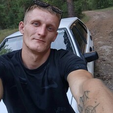 Фотография мужчины Максим, 26 лет из г. Кулунда