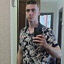 Максим, 21 год