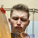 Денис, 24 года