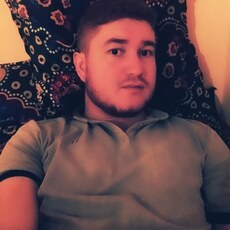 Фотография мужчины Maksim, 26 лет из г. Худжанд