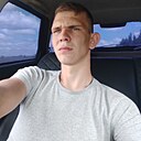 Саша, 23 года
