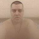Сударь, 43 года