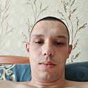 Максим, 24 года