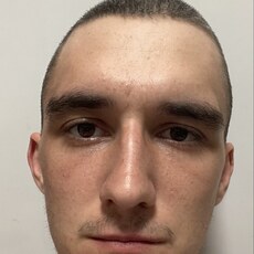 Фотография мужчины Илья, 22 года из г. Саратов