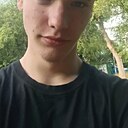 Роман, 19 лет