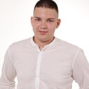 Макс, 18 лет