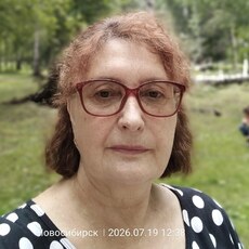 Фотография девушки Елена, 68 лет из г. Новосибирск