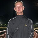 Макс, 24 года
