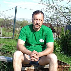 Фотография мужчины Михаил, 62 года из г. Саратов