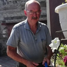 Владимир, 70 из г. Старый Оскол.
