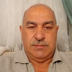 Фотография мужчины Рафаэль, 60 лет из г. Курск