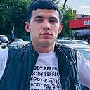 Хожакбар, 19 лет