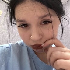 Фотография девушки Karina, 18 лет из г. Старый Оскол