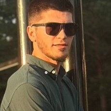 Фотография мужчины Ахмед, 25 лет из г. Новый Уренгой