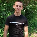 Михаил, 19 лет
